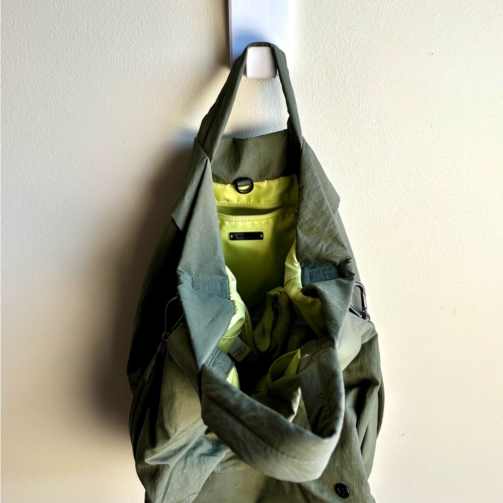 Green Tote Bag - Picture 2 of 7